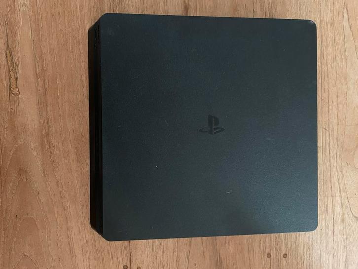 Sony PlayStation 4 + beeldscherm/tv, Spelcomputers en Games, Spelcomputers | Sony PlayStation 4, Gebruikt, Original, 500 GB, Met 2 controllers