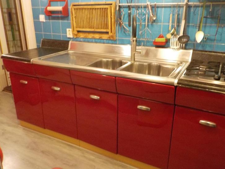 Te koop american kitchen, Huis en Inrichting, Keuken | Complete keukens, Gebruikt, Overige typen, Rood, Staal of Rvs, Hoogglans of Gelakt