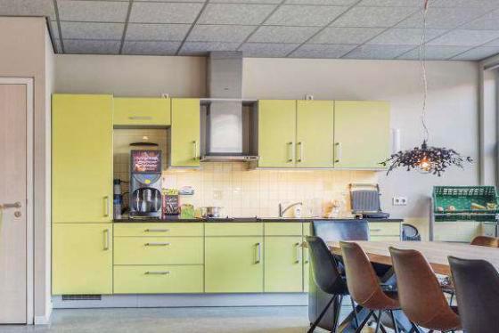 Groene Keuken - 3.5m - Composiet Blad, Huis en Inrichting, Keuken | Complete keukens, Gebruikt, Enkelwandige keuken, Groen, Composiet