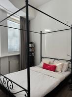 Hemelbed 140x200 met lattenbodem, Huis en Inrichting, Slaapkamer | Bedden, Ophalen, Gebruikt, Zwart, Tweepersoons