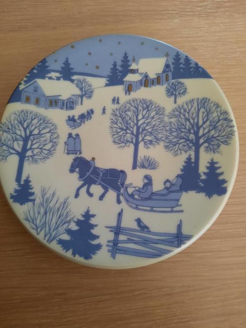 Mooi speciaal klein kerst wandbordje van Arabia Finland, Antiek en Kunst, Antiek | Keramiek en Aardewerk, Ophalen of Verzenden