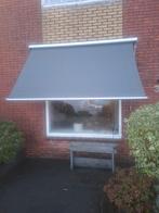 Zonnescherm ong 2 meter breed, Ophalen, Zo goed als nieuw, Knikarmscherm