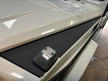 W463 g klasse wing protector traanplaat look  beschikbaar voor biedingen