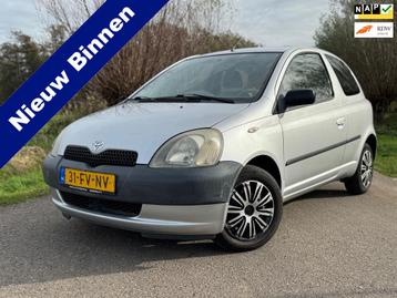 Toyota Yaris 1.0-16V VVT-i Terra / NAP / Keurige auto / APK  beschikbaar voor biedingen