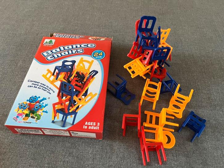 Balance Chairs –behendigheidsspel voor jong en oud  stoelen, Kinderen en Baby's, Speelgoed | Bouwstenen, Zo goed als nieuw, Overige merken