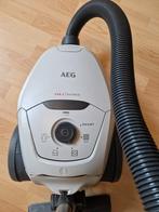 AEG stofzuiger, Stofzak, Stofzuiger, Ophalen of Verzenden, Zo goed als nieuw