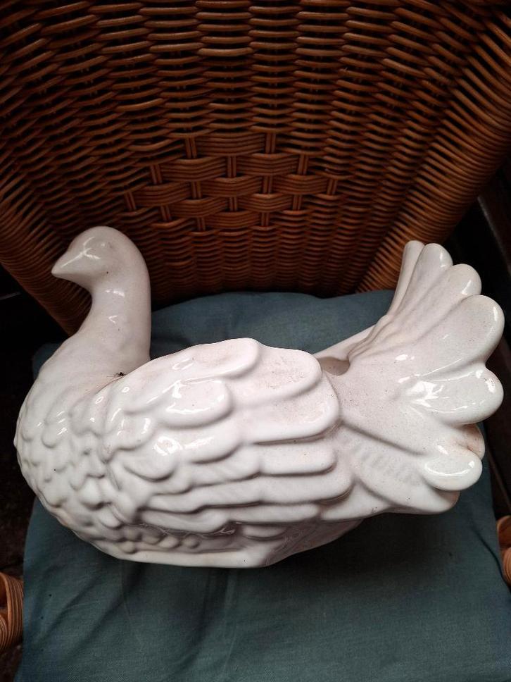 Bloempot Zwaan, Tuin en Terras, Bloempotten, Zo goed als nieuw, Aardewerk, Binnen, Balkon, Tuin, Minder dan 40 cm, Minder dan 25 cm