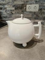 Theepot merk yong, Huis en Inrichting, Keuken | Servies, Ophalen, Zo goed als nieuw, Overige stijlen, Overige typen