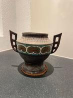 Antieke bronzen vaas met emaille inleg, Antiek en Kunst, Antiek | Woonaccessoires, Ophalen of Verzenden
