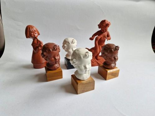 Groepje kopjes en beeldjes van Goebel, Verzamelen, Beelden en Beeldjes, Zo goed als nieuw, Dier, Ophalen of Verzenden