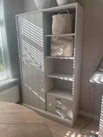 Kast van Woood, Huis en Inrichting, Kasten | Kledingkasten, Ophalen, 100 tot 150 cm, 200 cm of meer, Zo goed als nieuw