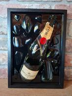 Moët & Chandon fles verwerkt in een lijst met Epoxy, Ophalen of Verzenden
