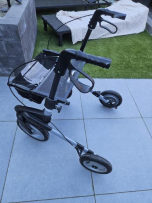 In zeer nette staat, mooie Rollator Topro Olympos incl topro, Diversen, Rollators, Gebruikt, Lichtgewicht, Opvouwbaar, Ophalen of Verzenden