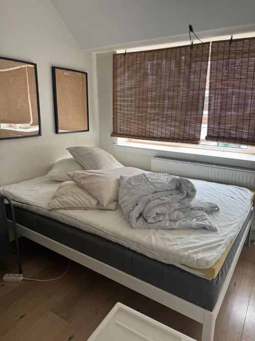 Comfortabele HÖVÅG matras van IKEA – 140x200 cm, Huis en Inrichting, Slaapkamer | Matrassen en Bedbodems, Gebruikt, Matras, 140 cm
