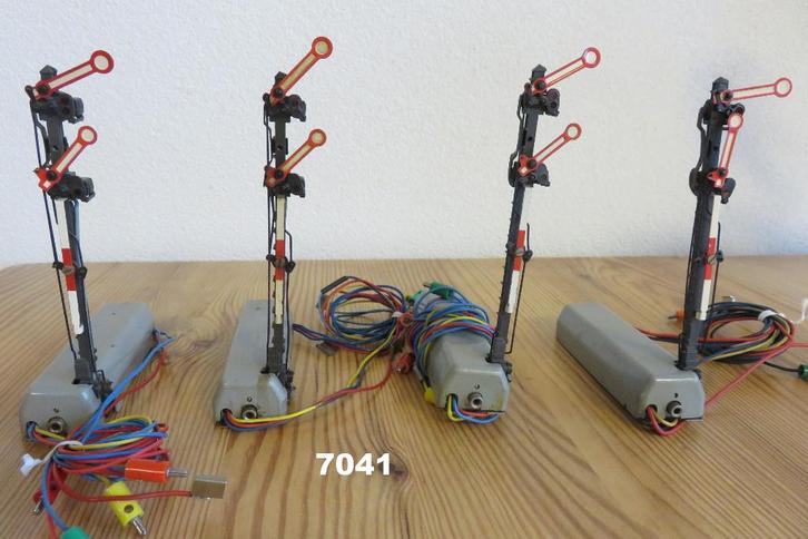 marklin hoofdseinen 7041, Hobby en Vrije tijd, Modeltreinen | H0, Zo goed als nieuw, Transformator of Voeding, Gelijkstroom of Wisselstroom