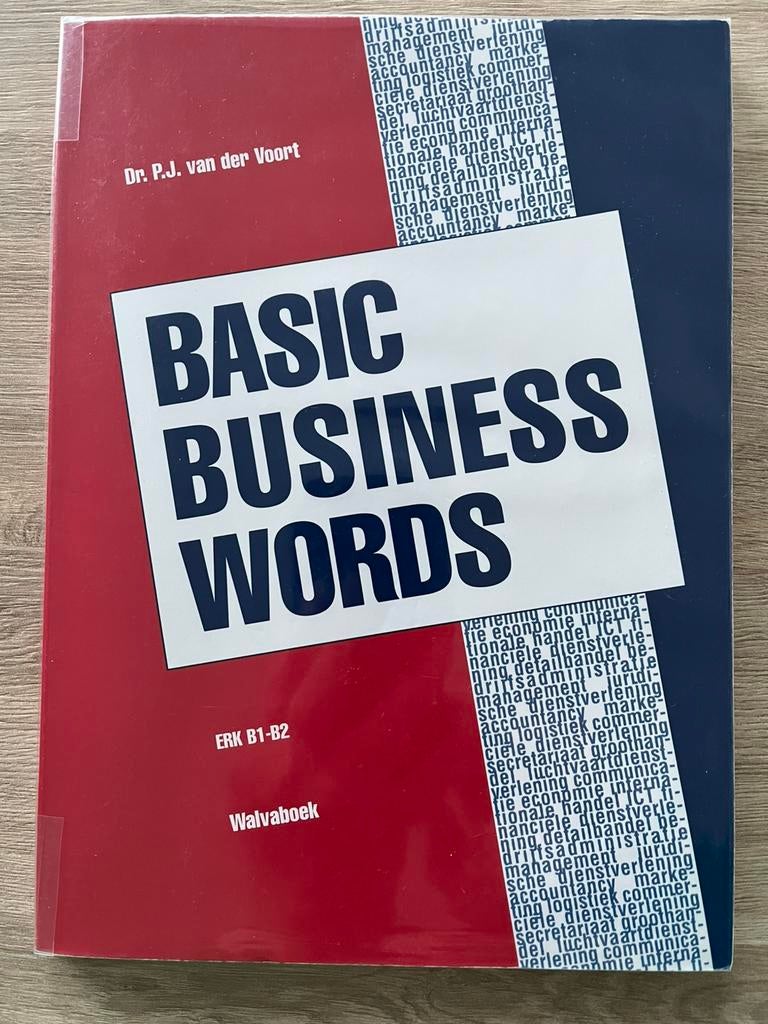 P.J. van der Voort - Basic Business Words, Boeken, Ophalen, Engels, Zo goed als nieuw, P.J. van der Voort