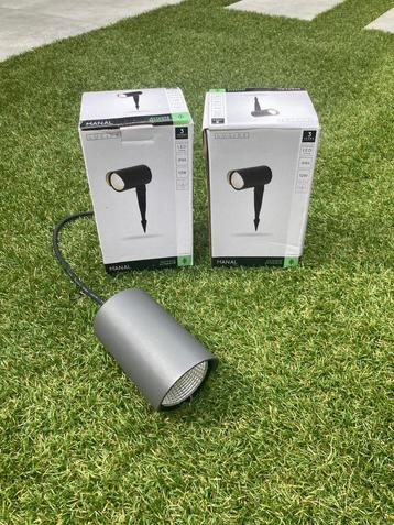 2x nieuwe LED tuinspot  beschikbaar voor biedingen