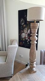 Balusterlamp vergrijsd oud hout, Huis en Inrichting, Lampen | Tafellampen, Ophalen, 50 tot 75 cm, Hout, Landelijk