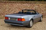 Mercedes-Benz SL-Klasse 300 "116.000 kilometers" In a very o, Auto's, Automaat, Cabriolet, Blauw, Metallic lak
