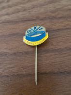 Sp 1144 Vintage Franco-Suisse Ski Speldje, Verzamelen, Speldjes, Pins en Buttons, Ophalen of Verzenden, Gebruikt, Sport, Speldje of Pin