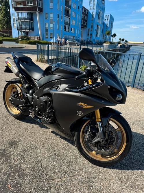 Yamaha r1, Motoren, Motoren | Yamaha, Bedrijf, Sport, meer dan 35 kW, 4 cilinders, Motorrijbewijs A, Quickshifter, Sportuitlaat