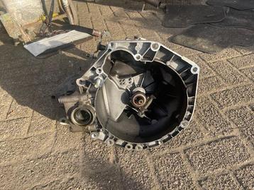 VERSNELLINGSBAK 5bak Fiat 500 (312) (01-2007/12-2012) beschikbaar voor biedingen
