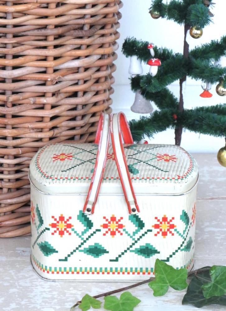 Blikken kerstmandje, Antiek en Kunst, Antiek | Servies los, Ophalen of Verzenden