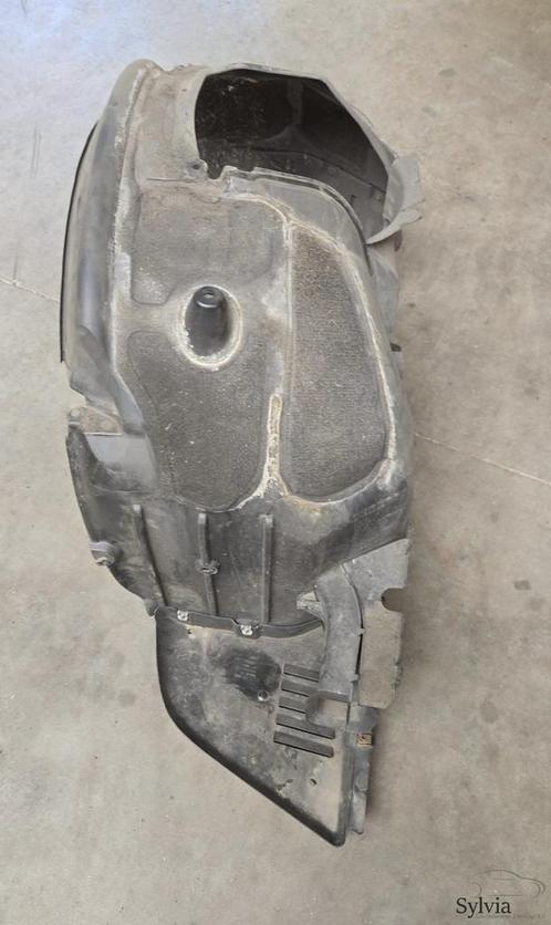 Binnenscherm Wielkuip Modderkuip voorzijde rechts BMW 5 seri, Auto-onderdelen, Carrosserie en Plaatwerk, Bumper, Gebruikt, Ophalen of Verzenden