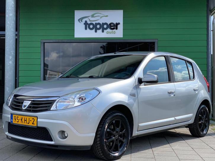 Dacia Sandero 1.2 Lauréate | Navigatie | Trekhaak | Airco |, Auto's, Dacia, Bedrijf, Te koop, Sandero, ABS, Airbags, Airconditioning