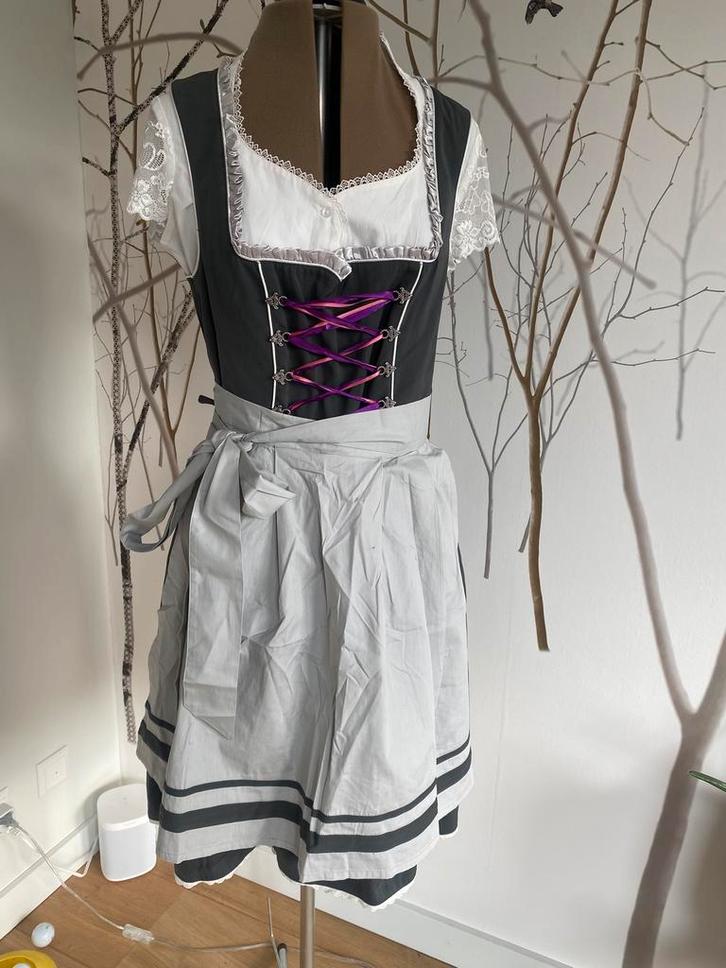 Dirndl compleet 3-delig maat 42 nieuw Bonprix, Kleding | Dames, Carnavalskleding en Feestkleding, Zo goed als nieuw, Overige thema's