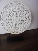 HOUTEN RAAMDECORATIE MANDALA XXL ROND DIA 45CM OP STANDAARD, Ophalen, Gebruikt