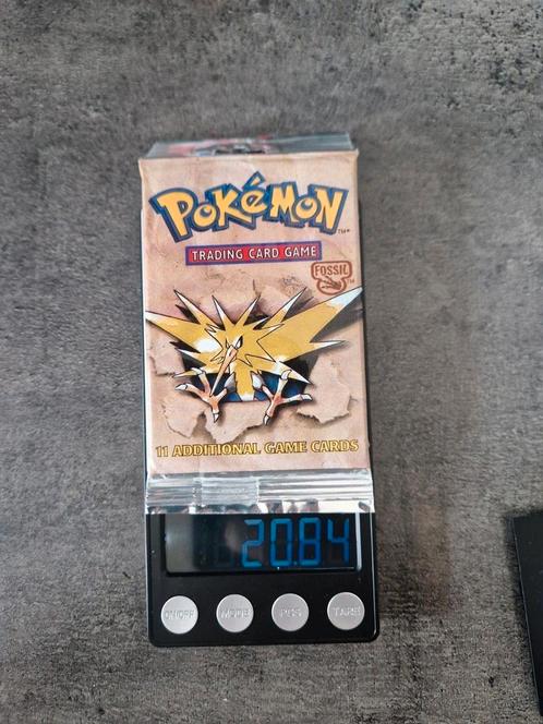 Pokemon Fossil Booster Pack long crimp, Hobby en Vrije tijd, Verzamelkaartspellen | Pokémon, Nieuw, Booster, Ophalen of Verzenden