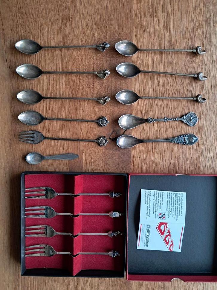 Verzilverde lepeltjes en vorkjes zilverstad 15 stuks totaal, Antiek en Kunst, Antiek | Bestek, Ophalen of Verzenden