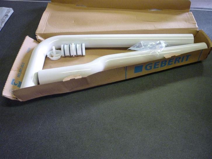 233. Geberit valpijpen, Huis en Inrichting, Badkamer | Badtextiel en Accessoires, Nieuw, Handdoek, Wit, Ophalen of Verzenden