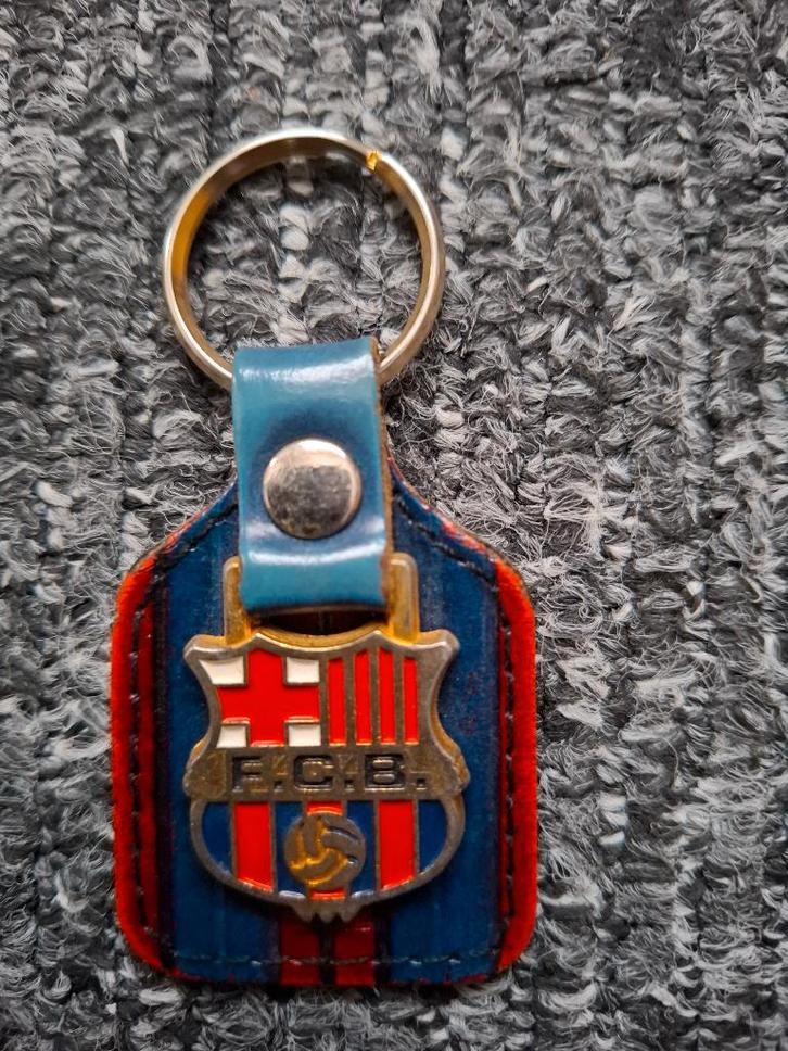 FC Barcelona spullen, Verzamelen, Sportartikelen en Voetbal, Zo goed als nieuw, Vaantje of Sjaal, Buitenlandse clubs, Verzenden