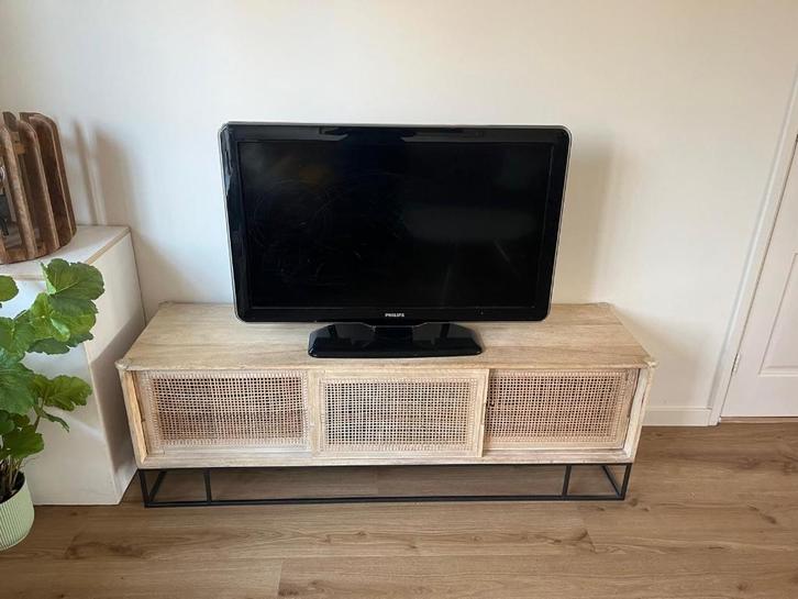 J-Line TV kast / meubel mangohout & geweven riet, Huis en Inrichting, Kasten | Televisiemeubels, Zo goed als nieuw, Minder dan 100 cm