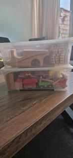 Grote houten treinbaan & mechanisch, Kinderen en Baby's, Speelgoed | Houten speelgoed, Overige typen, Gebruikt, Ophalen