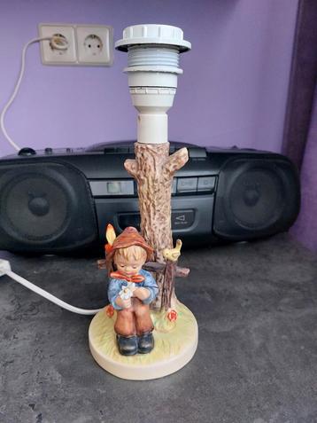 Goebel Hummel Lampvoet She loves me, she loves me not beschikbaar voor biedingen