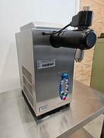 Slagroommachine Sanomat 2 ltr. volautomaat, Ophalen of Verzenden, Gebruikt