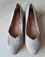 Toms ballerina's/ loafers, Kleding | Dames, Schoenen, Ophalen of Verzenden, Zo goed als nieuw, Overige kleuren, Instappers