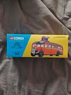 Corgi Classics Finglands Aec Regel Coach Set, Ophalen of Verzenden, Zo goed als nieuw, Bus of Vrachtwagen, Corgi