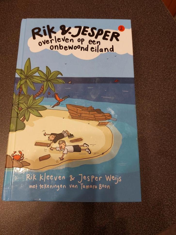 Rik & Jesper - Overleven op een onbewoond eiland, Boeken, Kinderboeken | Jeugd | onder 10 jaar, Gelezen, Fictie algemeen, Ophalen of Verzenden