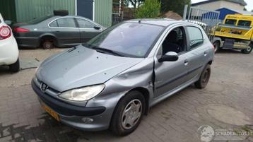 Peugeot 206 2002 1.6 16v NFU 20CN24 Grijs EZA onderdelen beschikbaar voor biedingen
