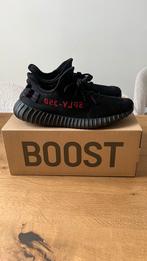 Adidas Yeezy Boost 350 V2 Bred 44 2/3 - met bon!, Ophalen of Verzenden, Zo goed als nieuw, Zwart, Sneakers of Gympen
