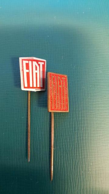 Vintage FIAT Speldjes - Set van 2 beschikbaar voor biedingen
