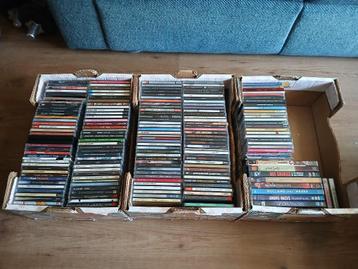 Circa 185 cd's beschikbaar voor biedingen