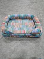 Hondenbed merk Omlet, Ophalen of Verzenden, Zo goed als nieuw, Stof