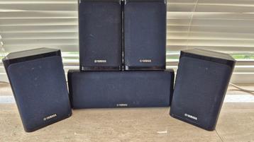 Yamaha surround speakers + center speaker (YHT-4950)  beschikbaar voor biedingen
