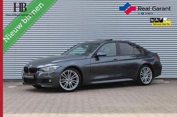 BMW 3-serie 320i M Sport/Camera/Schuifdak/Head-up/Trekhaak beschikbaar voor biedingen