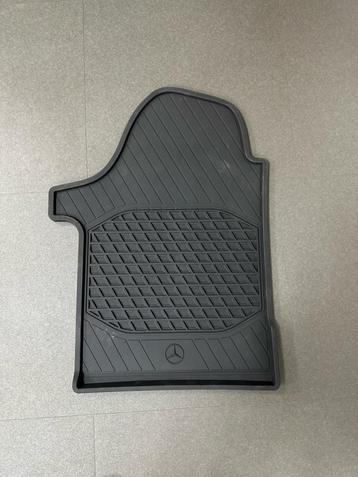 Matten set voor voor RECHTSGESTUURDE AUTO! beschikbaar voor biedingen